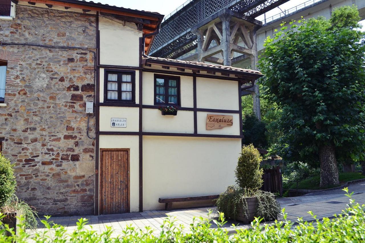 Casa Rural Etxaluze Ormáiztegui Extérieur photo